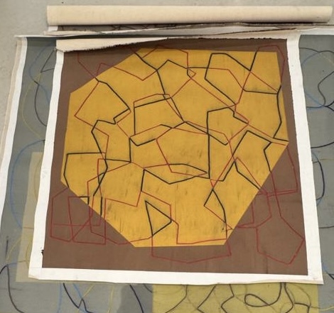 Cuadro café y amarillo